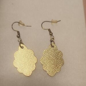 Elegant Gold Dangle Earrings
